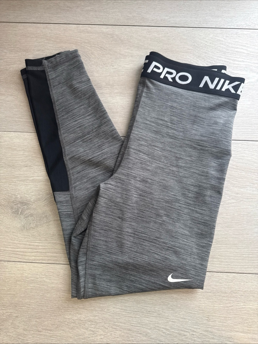 Nike Pro Leggings Women's M Medium Grey Space Dye Black Hem Athletic Gym Pants